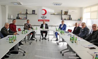 Türk Kızılay Manisa Şubesi’nde il koordinasyon kurulu toplantısı yapıldı.